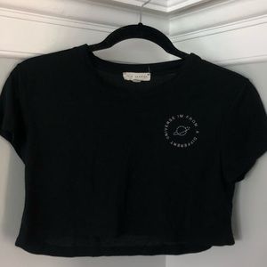Pacsun crop top tee
